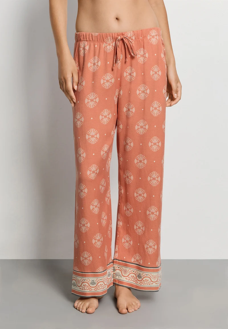 Urban Casuals Crop Pants 7/8 | pencil mariposa 078914-073075