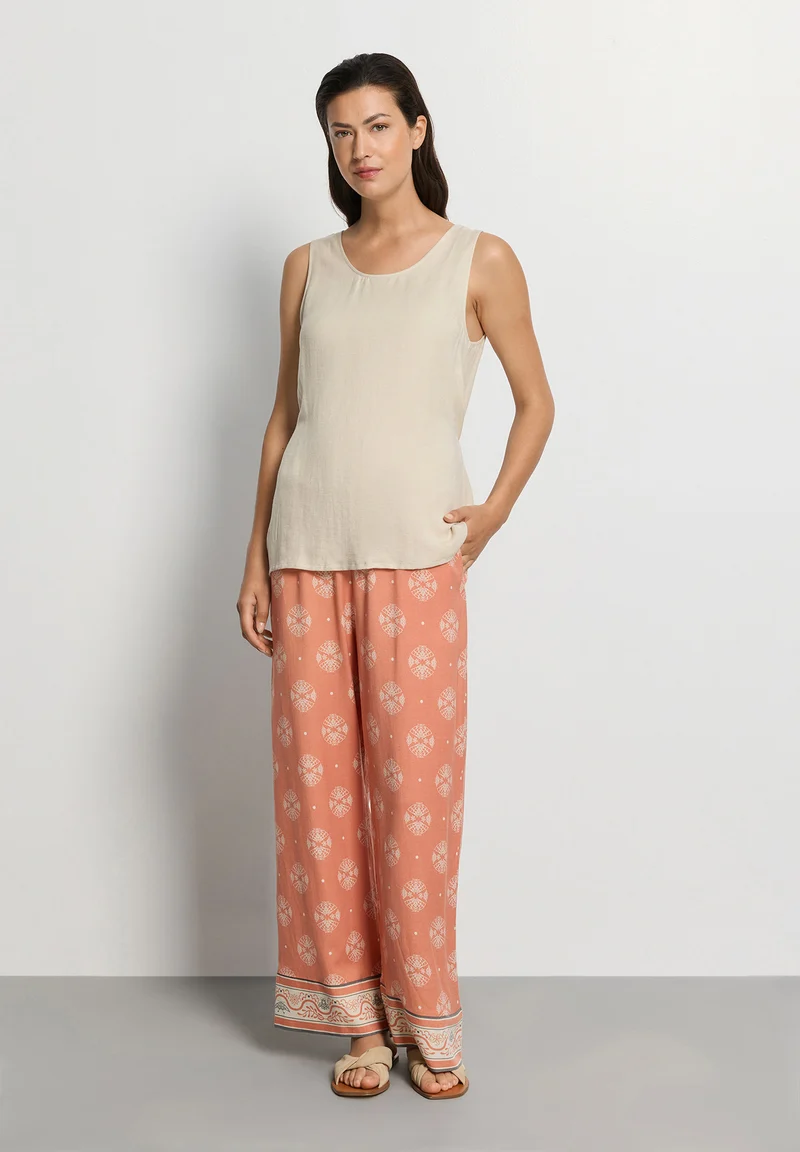 Urban Casuals Crop Pants 7/8 | pencil mariposa 078914-073075