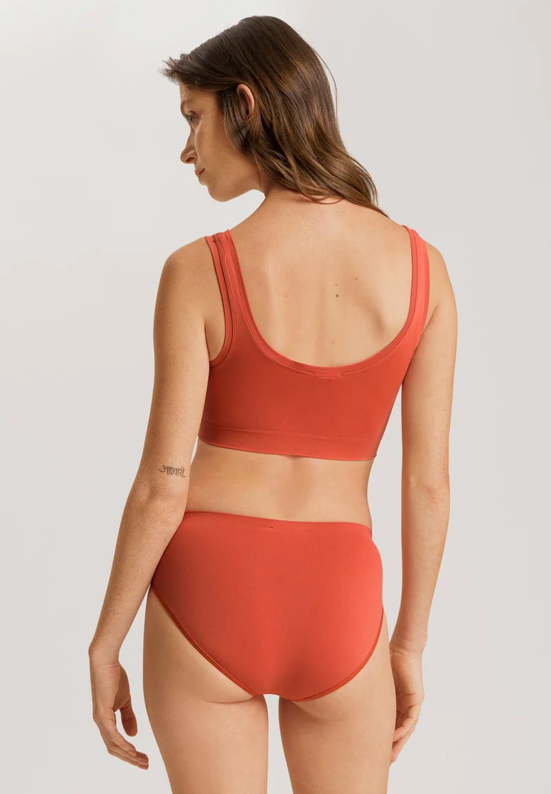 Touch Feeling Crop Top | ripe apple 071810-072293