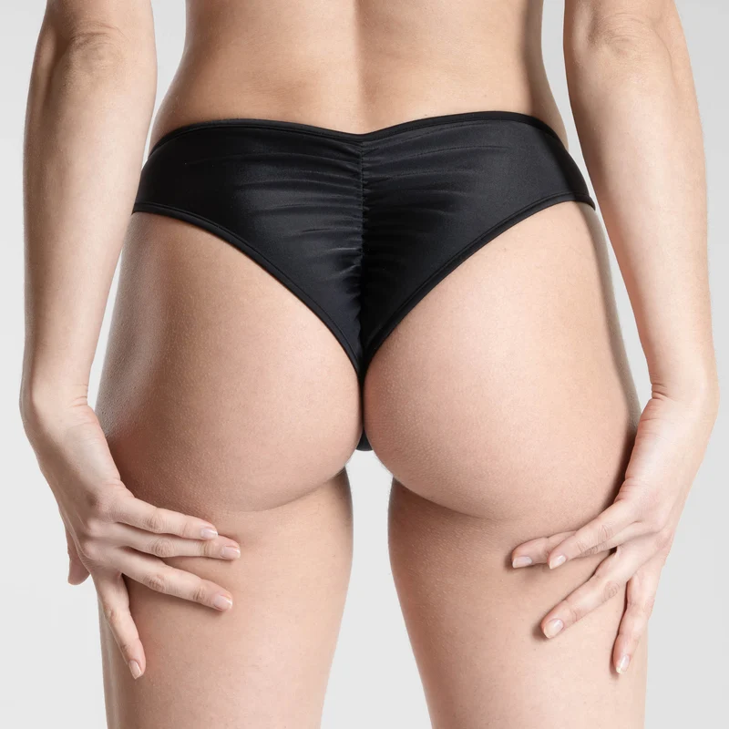 Bikini Black Beauty - Scrunch Brazilian Slip - Schwarz
