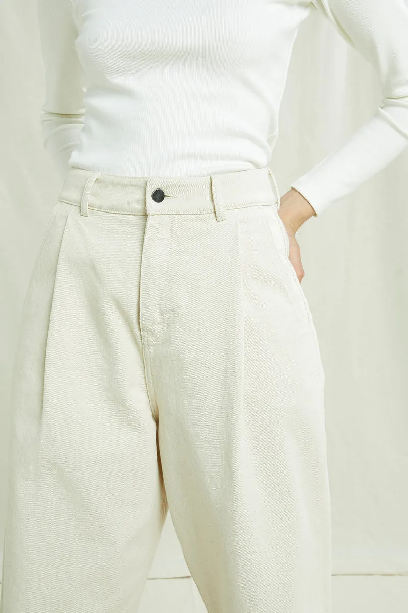Tapaered Trousers aus Bio Baumwolle