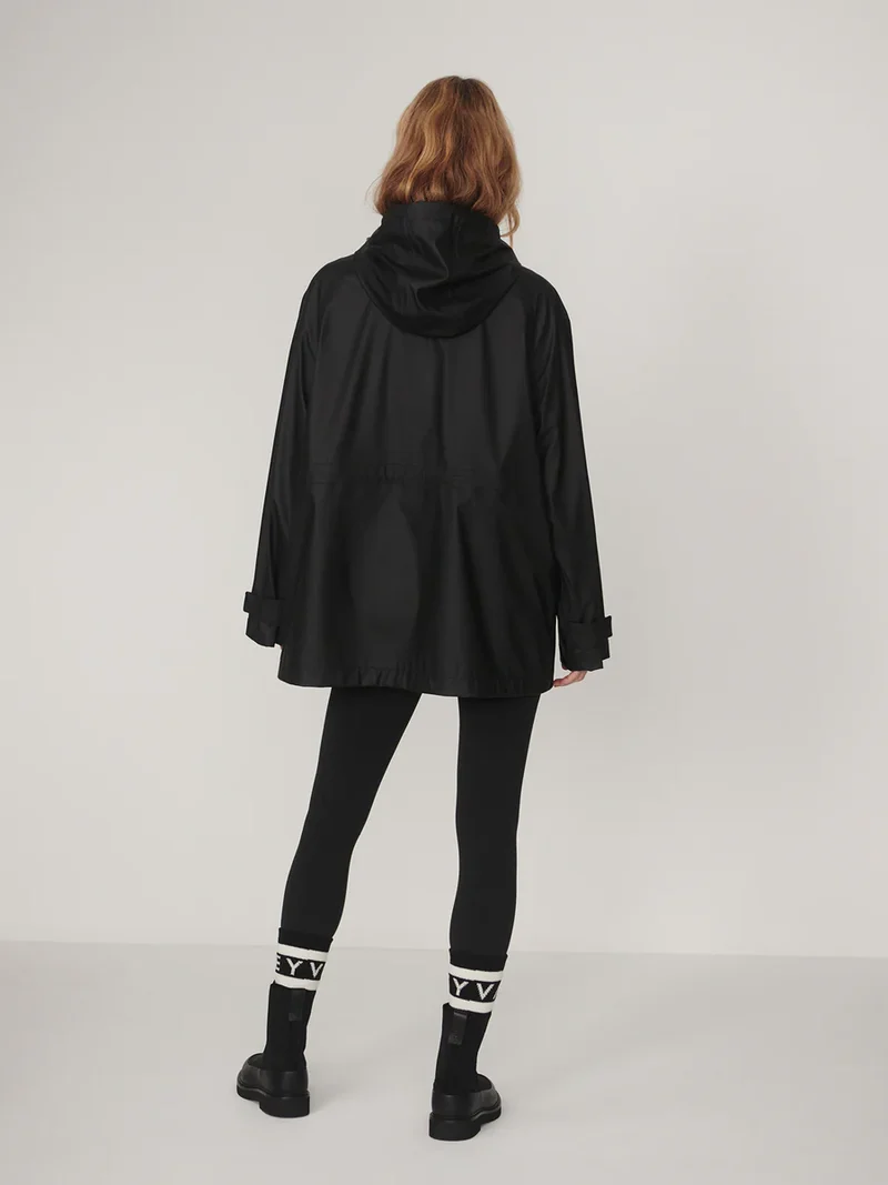 Orlen Short Rain Jacket Black