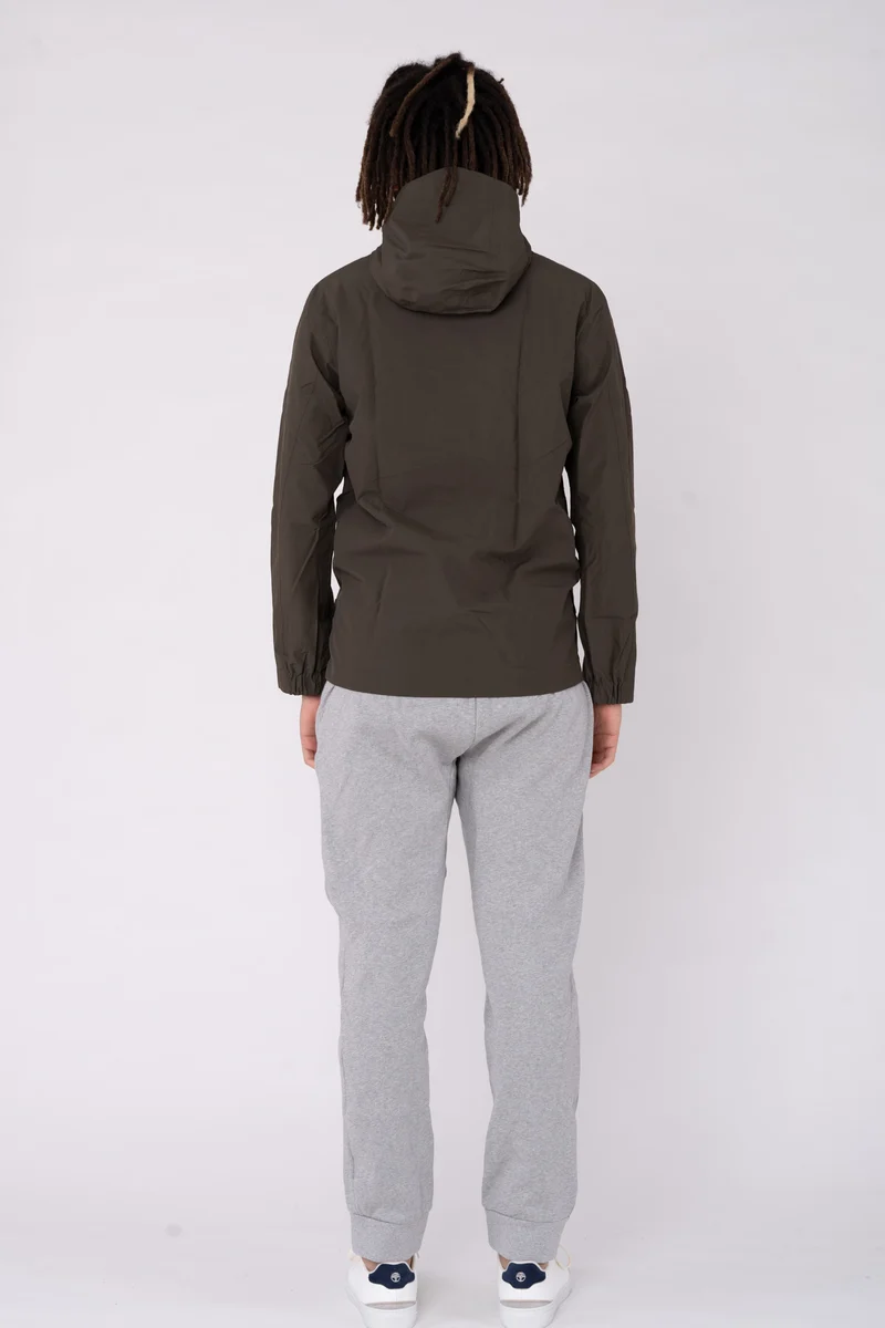 Regenjacke aus recyceltem Polyester