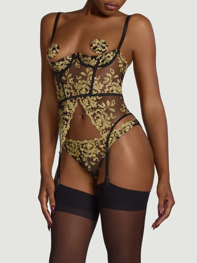 Coco de Mer Flavia Quarter Cup Basque