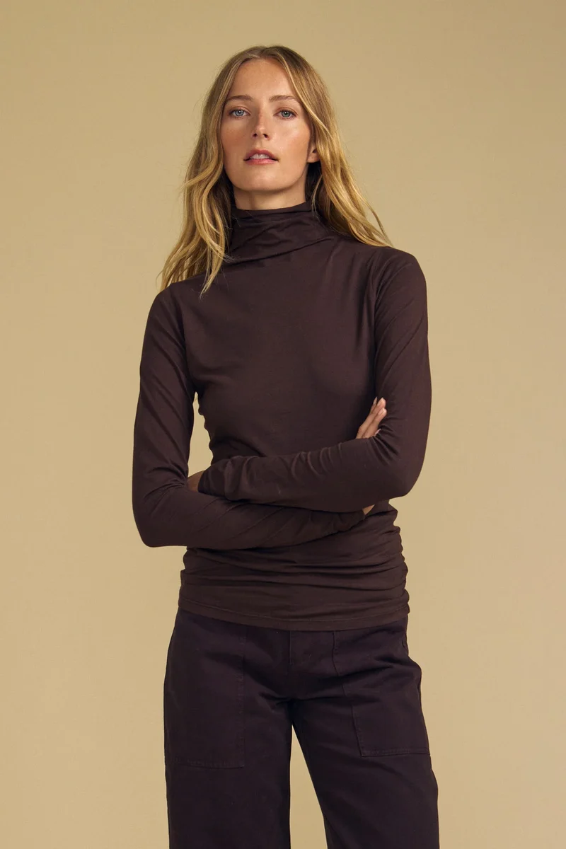 Talisia Turtleneck Mole