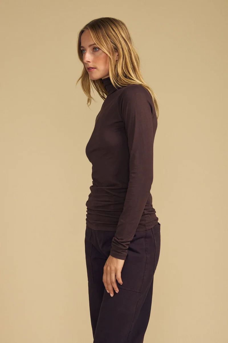 Talisia Turtleneck Mole