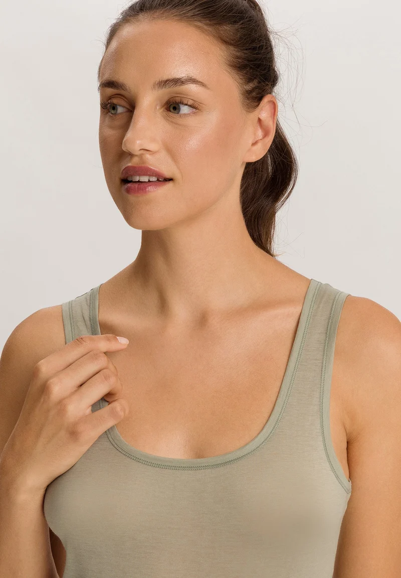 Ultralight Tank Top | crystal green 071821-072732