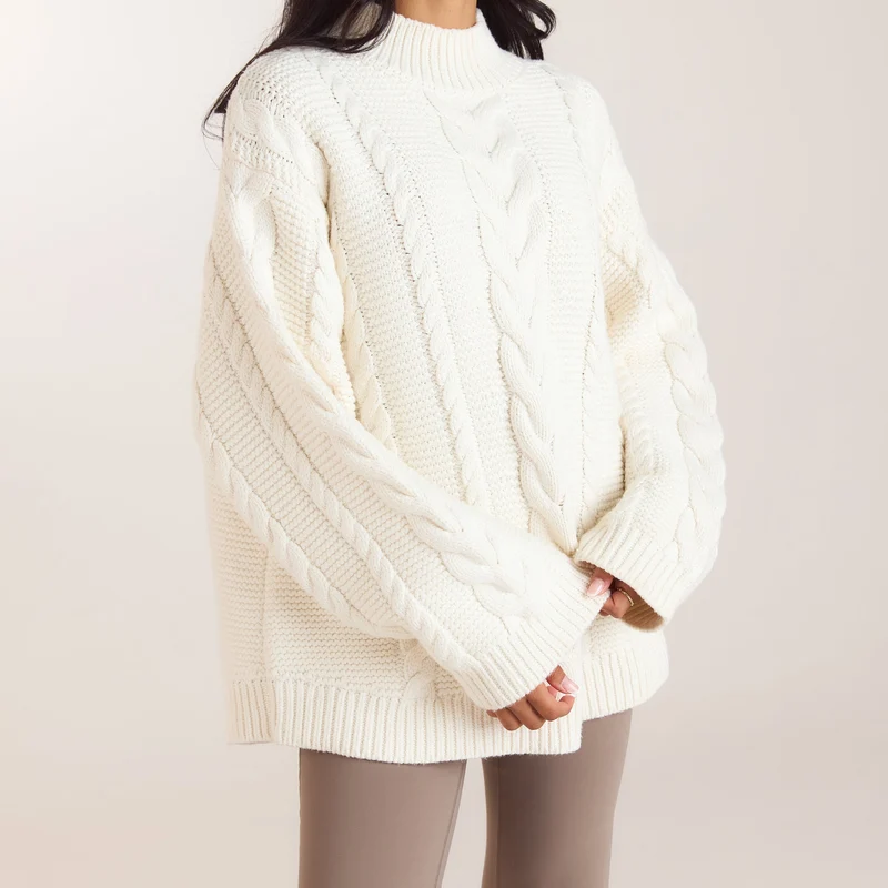 Oversized Cable-Knit Jumper - Cream