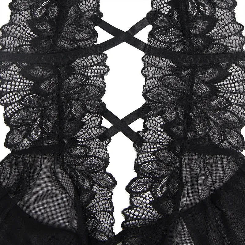 Schwarzer Neckholder-Teddy aus floralem Mesh und Spitze – Tiefer Ausschnitt, rückenfrei, Rüschensaum und verstellbare Träger