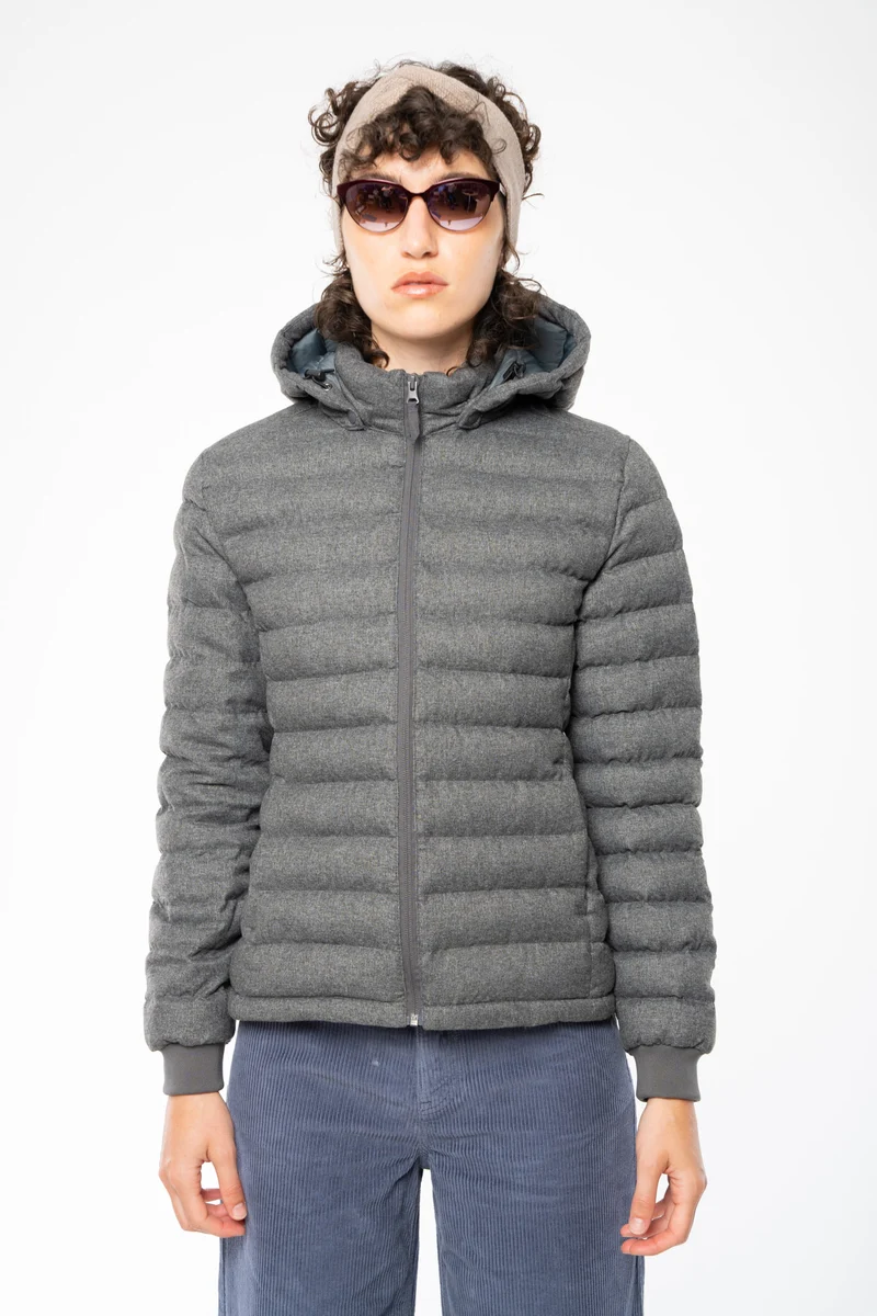 Weiche Daunenjacke aus recyceltem Polyester