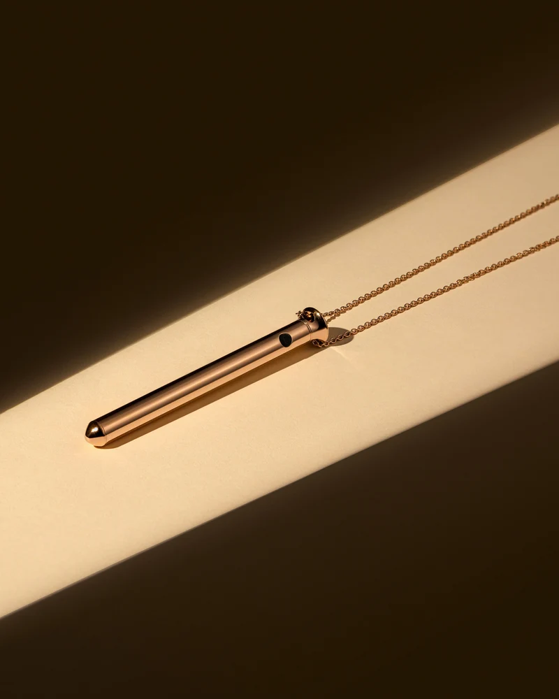 Crave Vesper 2 Vibrator Necklace Rose Gold