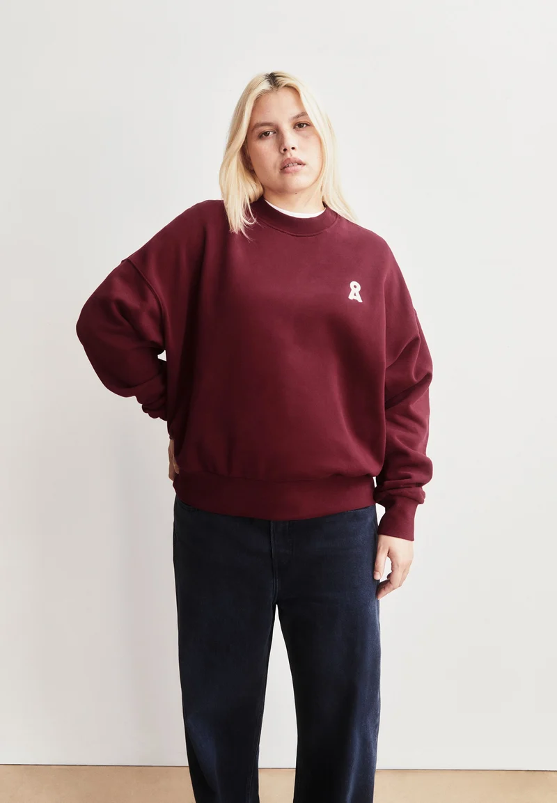 ICONIC Å ALIZAA SWEAT