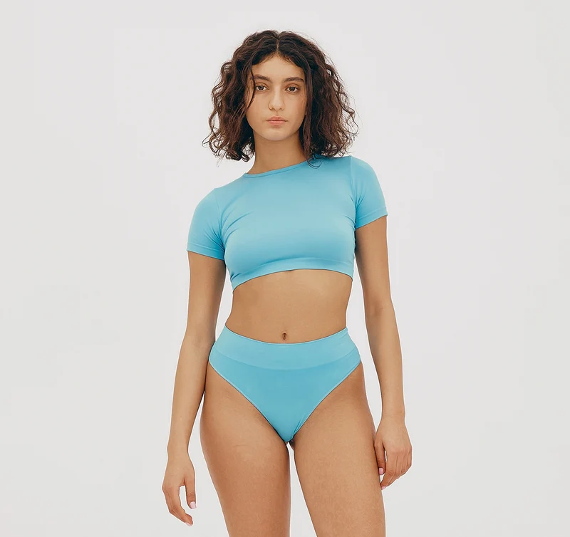 Smooth Crop Tee