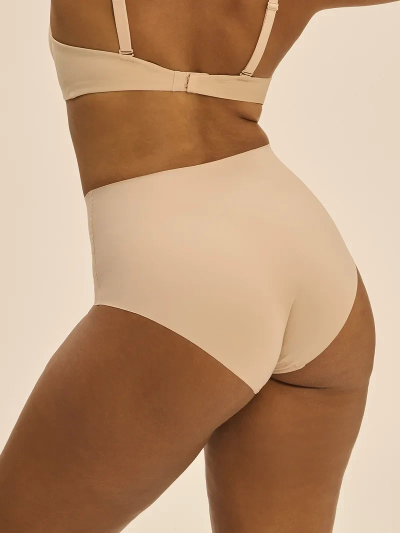 Simone Perele – Story Control Brief Peau Rosée