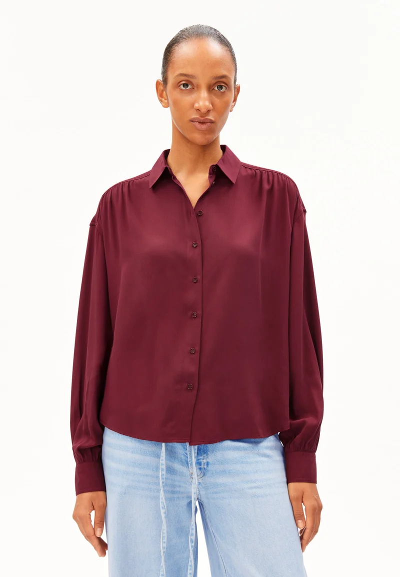 EFINARAA ECOVERO BLOUSE