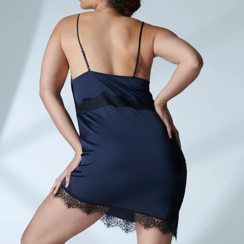 Simone Perele - Satin Secrets Kurzes Nachthemd Vollmond