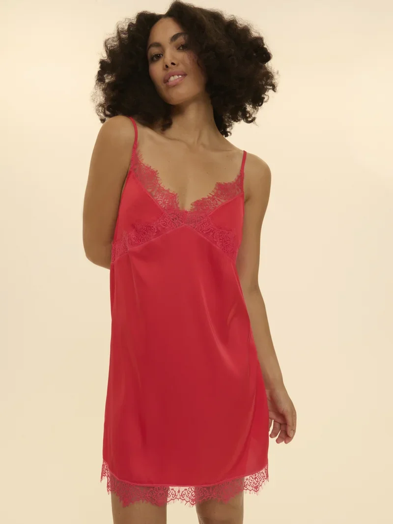 Simone Perele - Satin Secrets Kurzes Nachthemd Flamingo