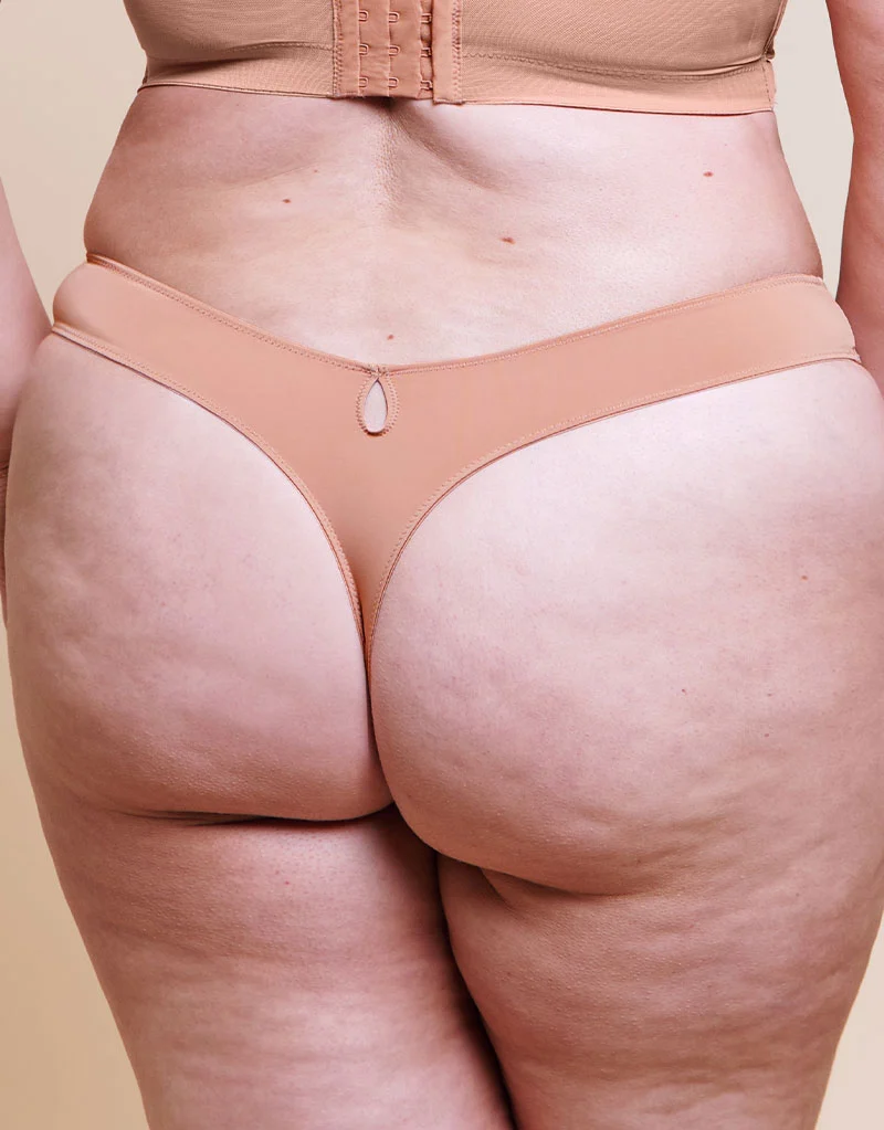 Curvy Kate Hey Girls Thong Latte