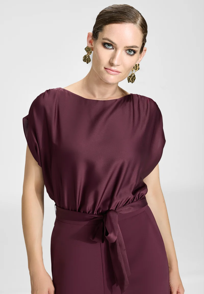 Jumpsuit aus Material-Mix