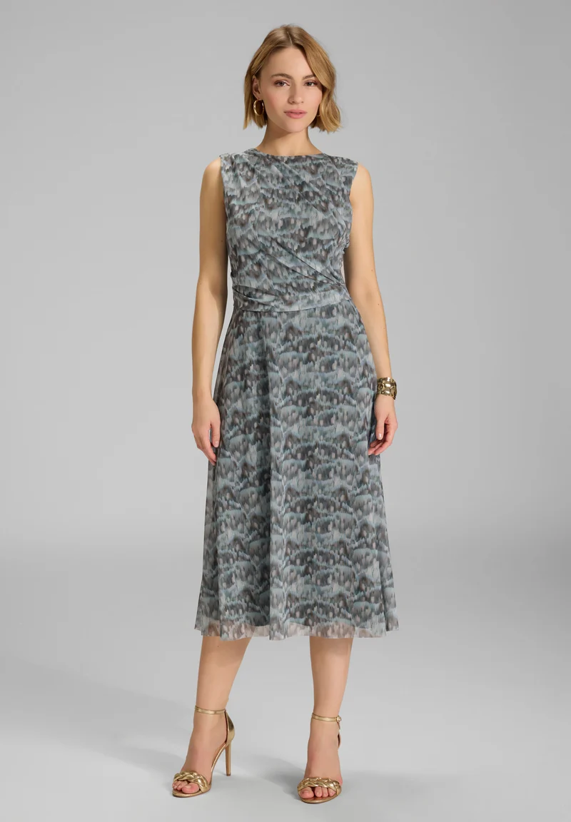 Midi Kleid aus weichem Mesh mit abstraktem Animal Print