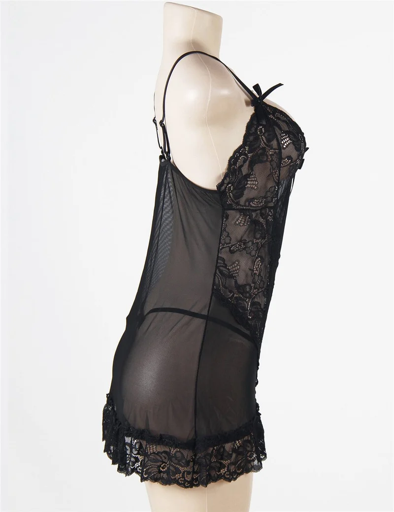Schwarzes Babydoll- und String-Set aus Spitze und Mesh mit V-Ausschnitt