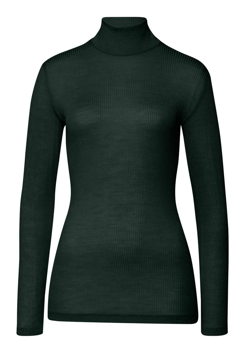 Celeste Turtle-Neck Shirt | dark malachite 070818-072709