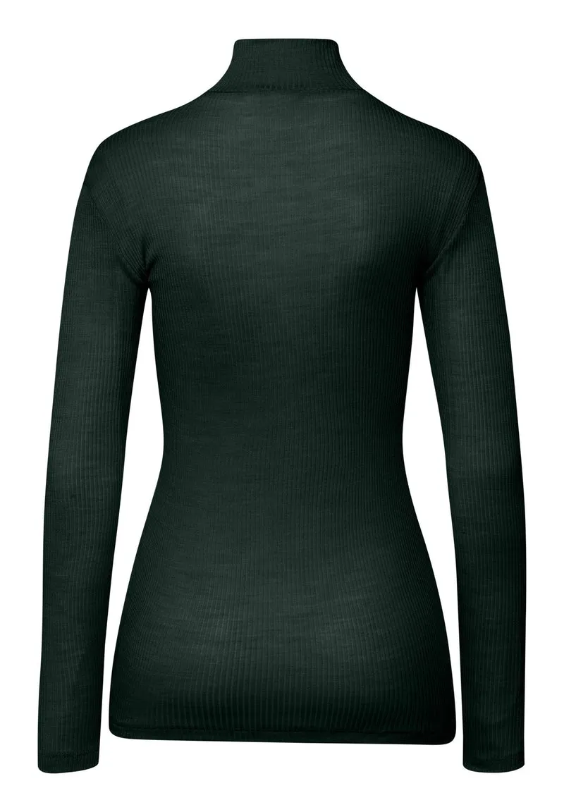 Celeste Turtle-Neck Shirt | dark malachite 070818-072709