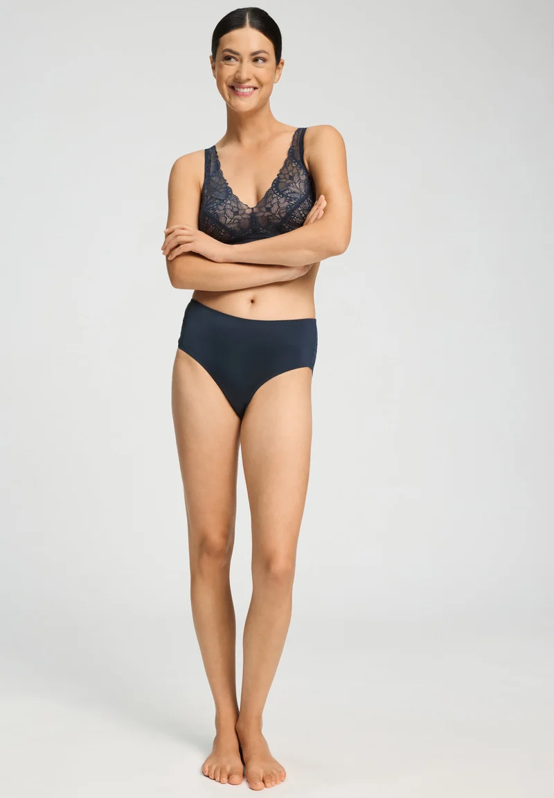 Azelia Light Padded Soft Cup Bra | deep navy 070773-071610