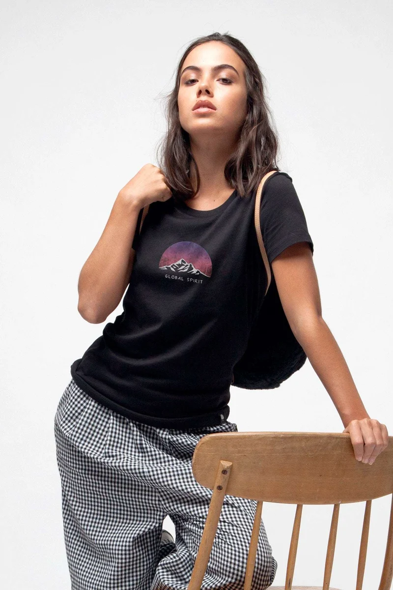 Global Spirit T-Shirt für Frauen
