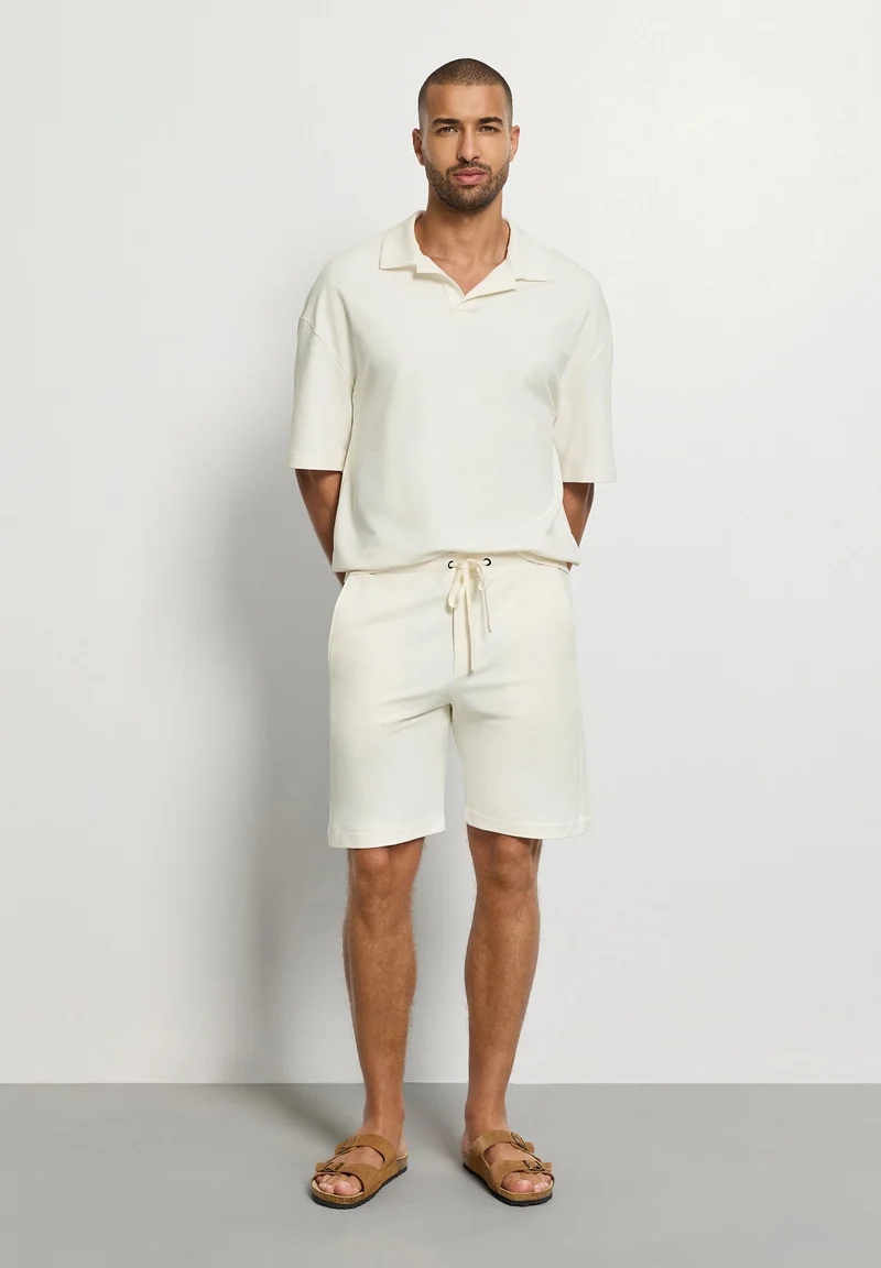 Natural Living Short Pants | misty white 075772-072123