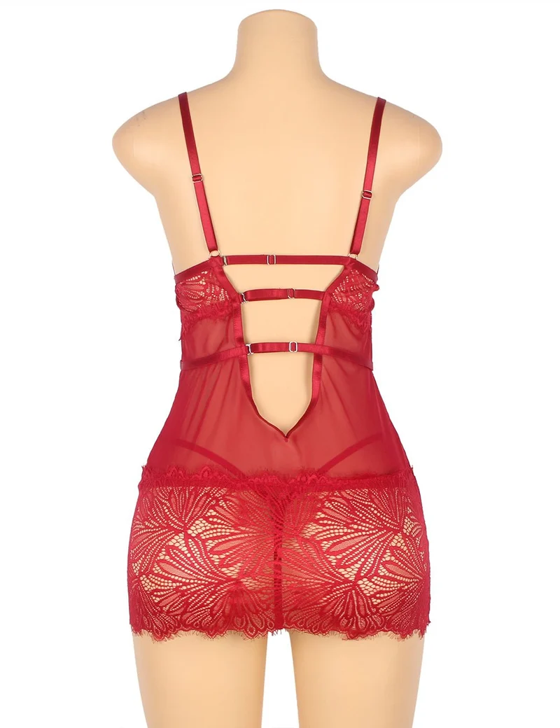 Weinrotes, figurbetontes Babydoll aus Spitze mit verstellbaren Schulterträgern