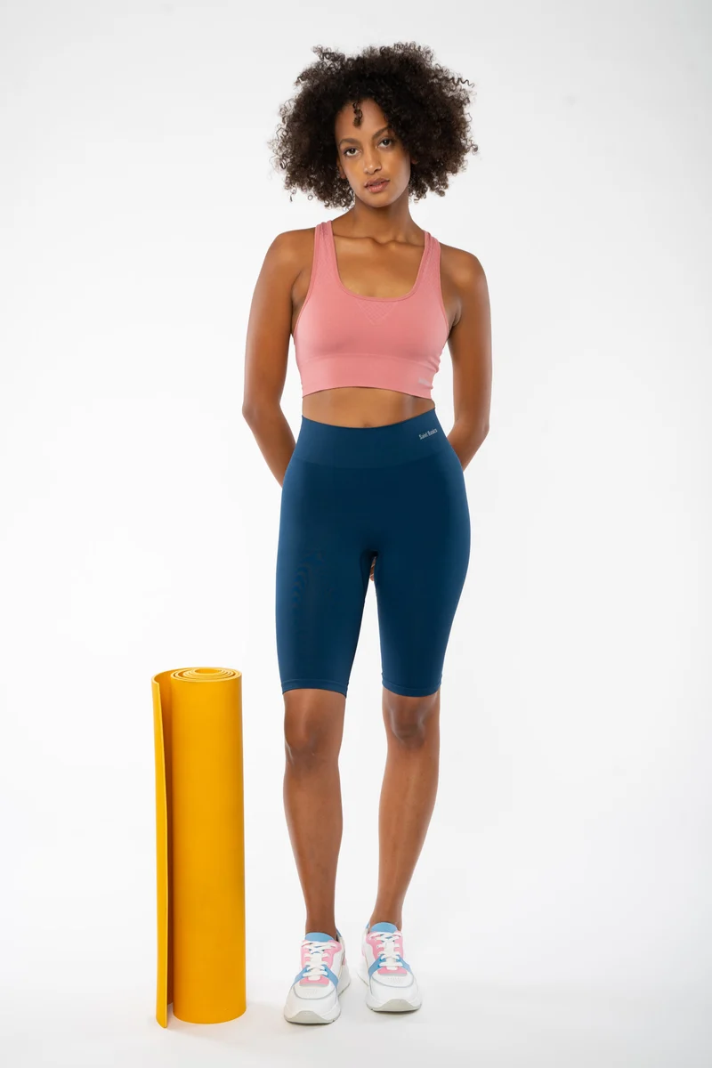 Active Short Sport Top aus recyceltem Polyester