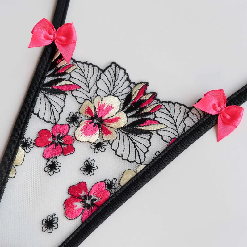 Floral Delight - Mini T-String - Schwarz