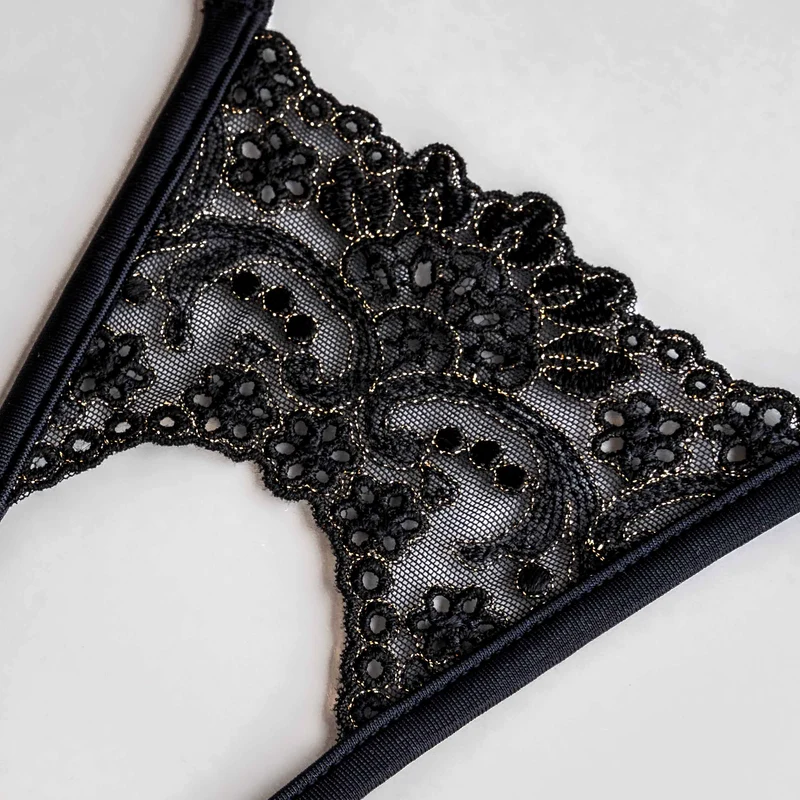 Black Sensation - Mini G-String Ouvert