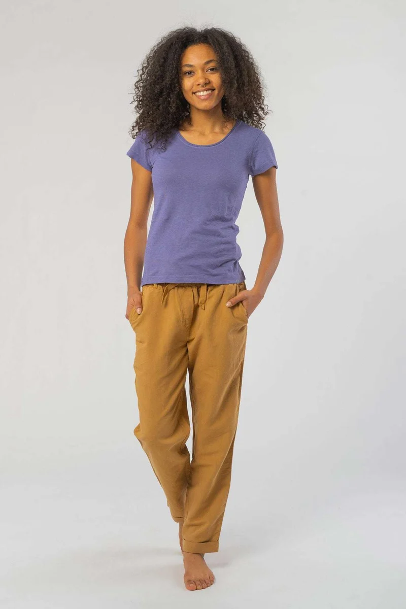 Legeres T-Shirt aus Hanf & Bio Baumwolle