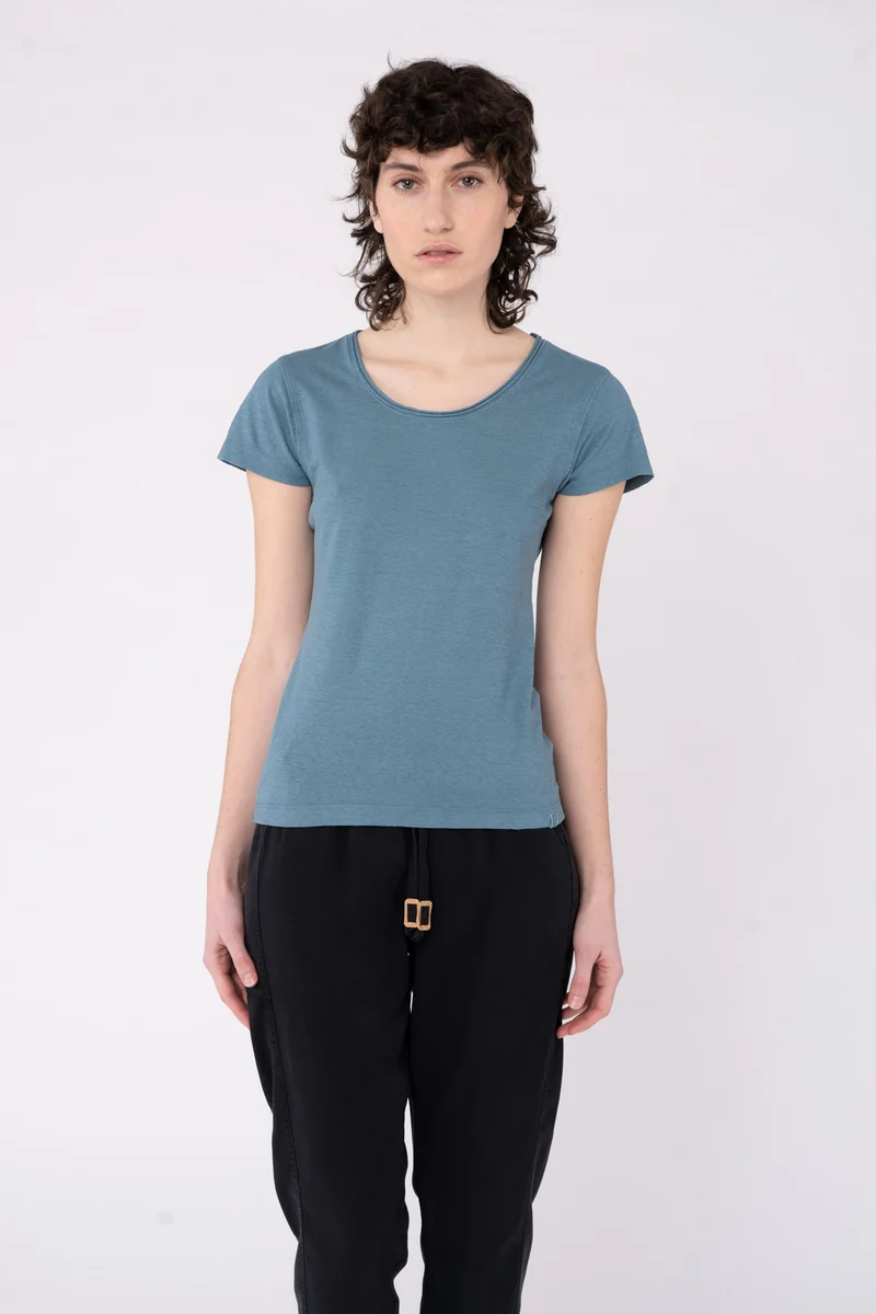 Legeres T-Shirt aus Hanf & Bio Baumwolle