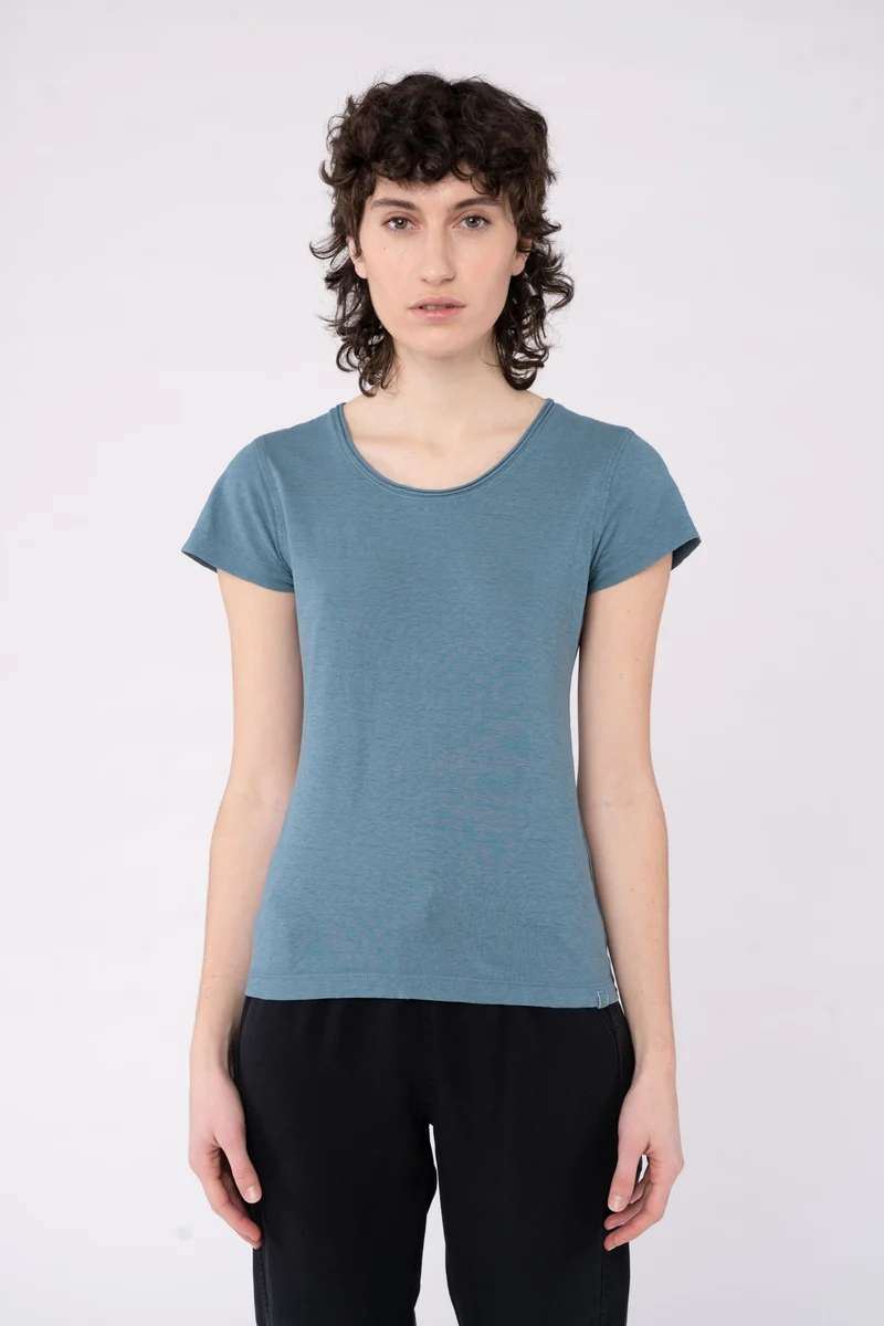 Legeres T-Shirt aus Hanf & Bio Baumwolle