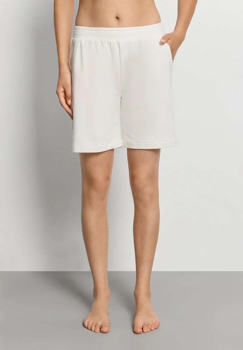 Natural Living Short Pants | misty white 078899-072123