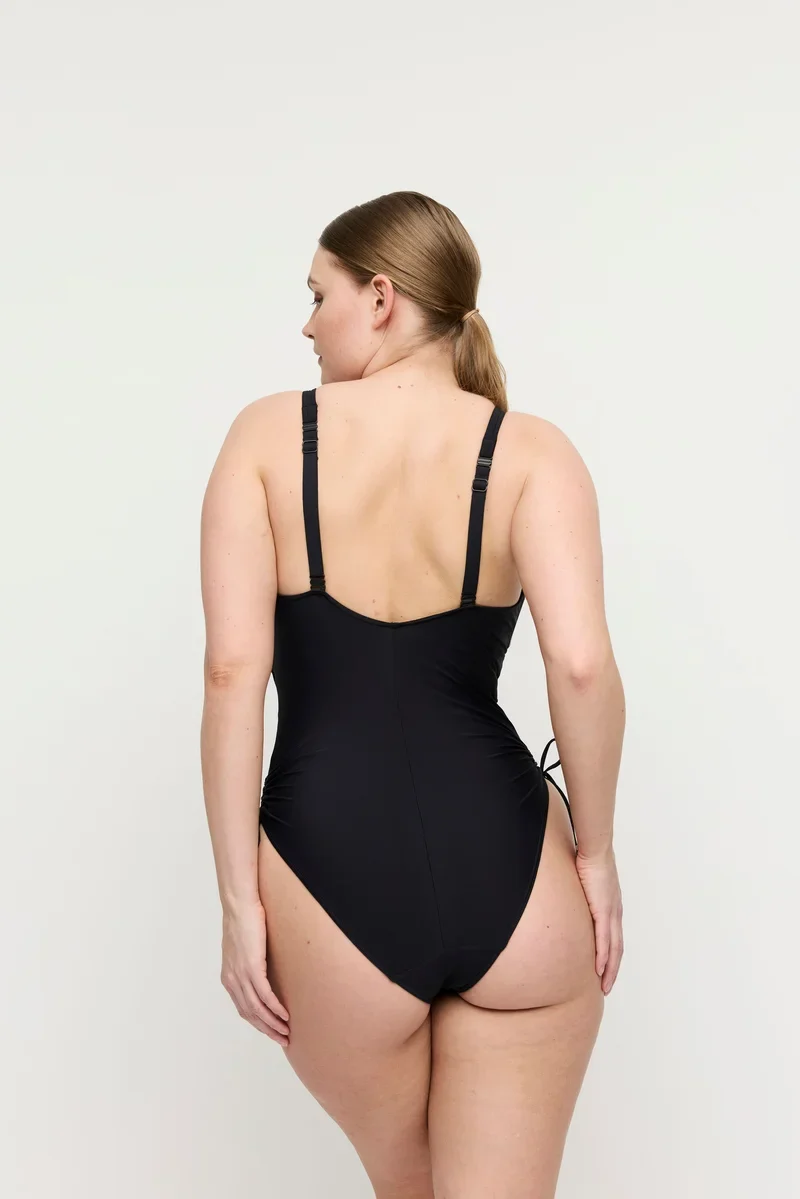 PrimaDonna Swimwear - Uvita Badeanzug mit tiefem Ausschnitt, Schwarz