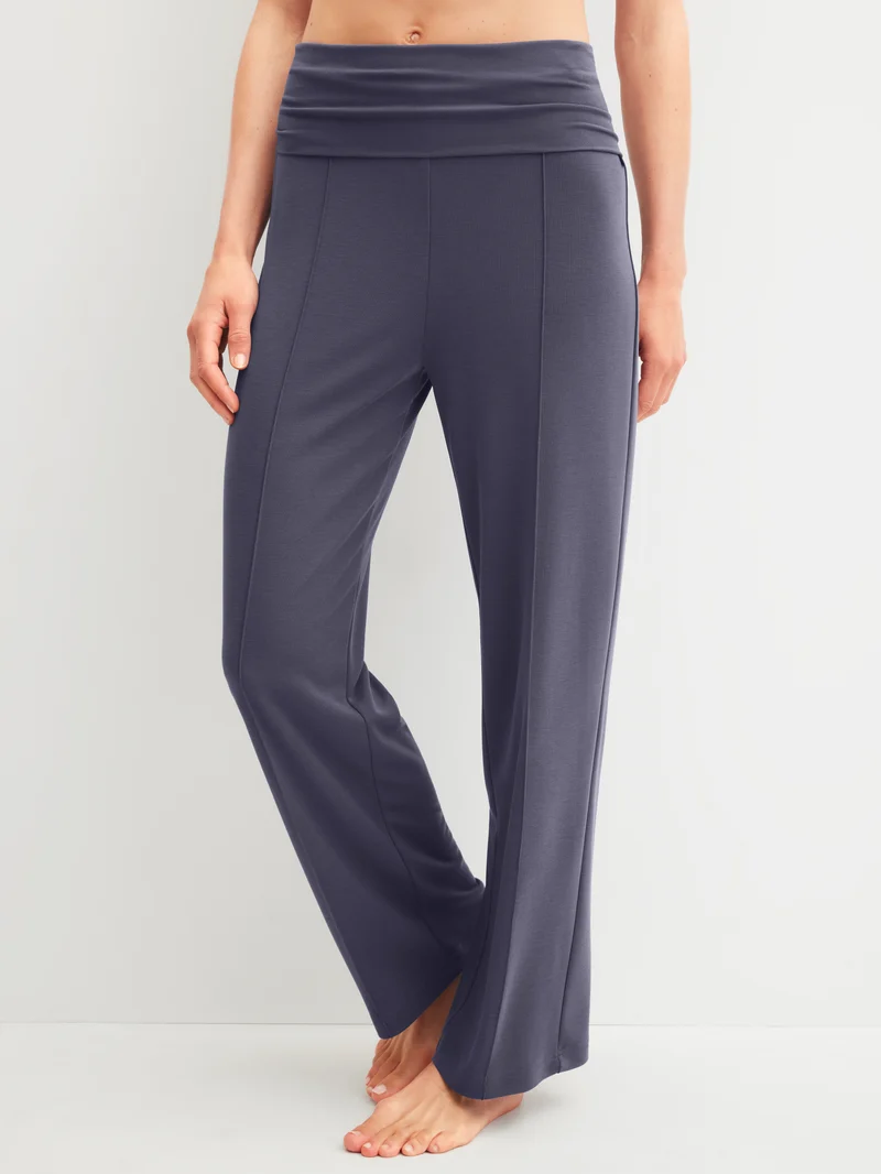 WOMEN Pants
