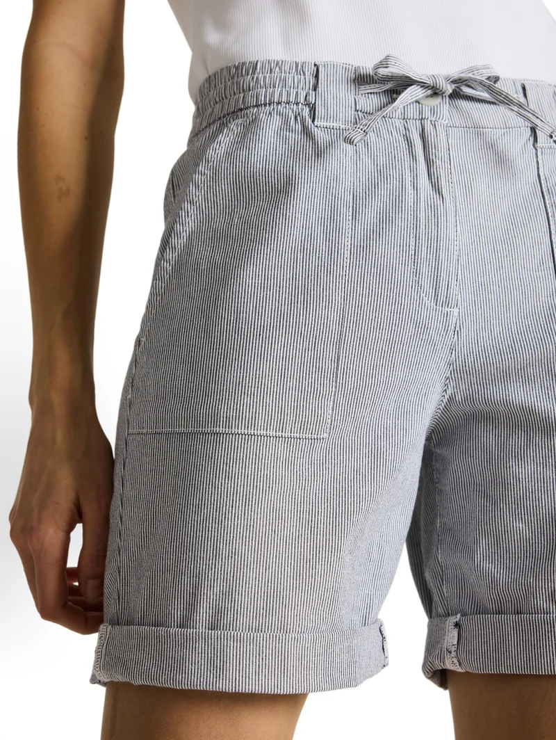 Chino Bermuda Shorts mit Kordelzug