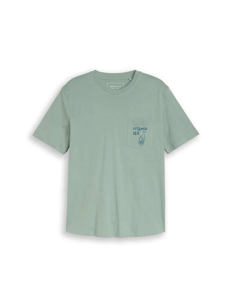 T-Shirt mit Brusttasche mit Print