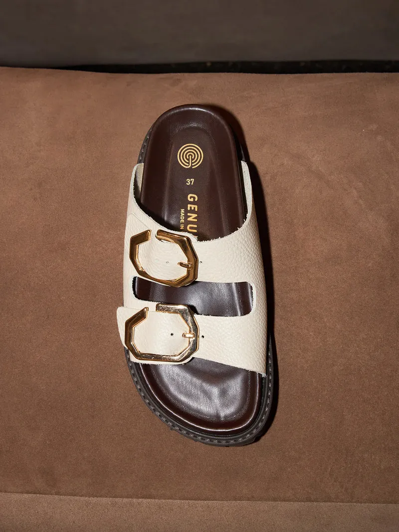 Galia Embossed Sandal Chalk