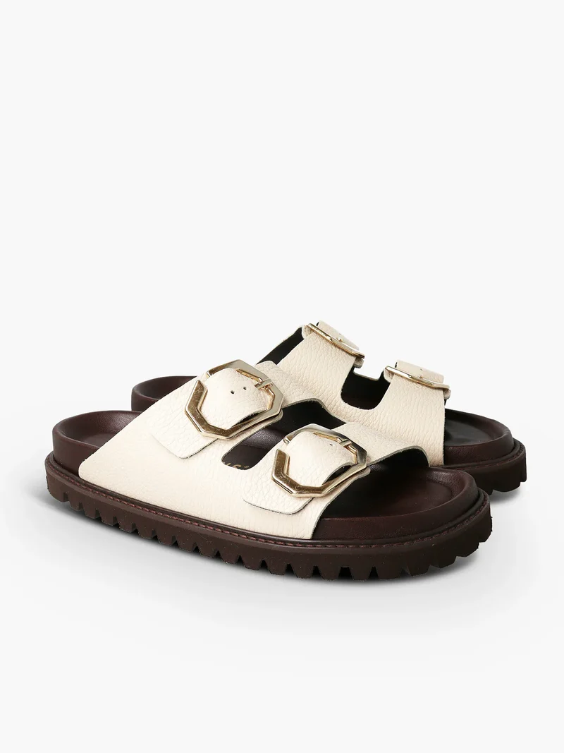 Galia Embossed Sandal Chalk