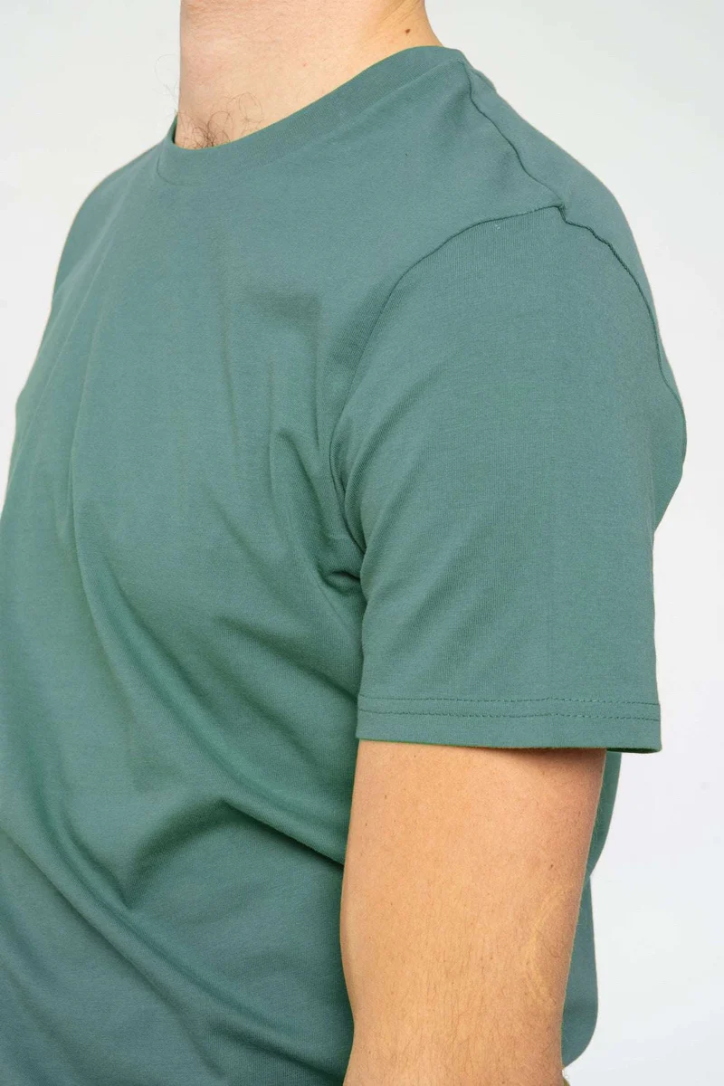 Basic T-Shirt aus Bio-Baumwolle