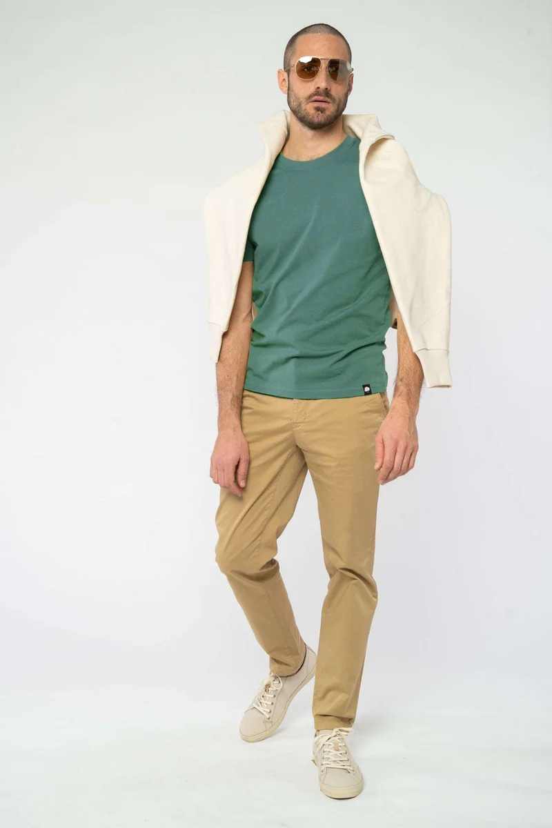 Basic T-Shirt aus Bio-Baumwolle