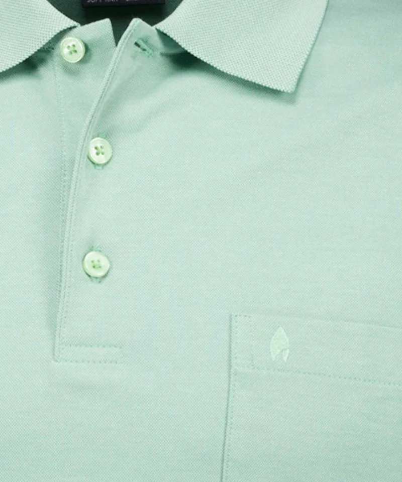 Softknit-Polo mit Brusttasche, kurzarm