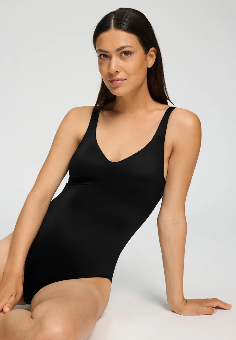 Soft Embrace Soft Bra Bodysuit | black 070980-070019