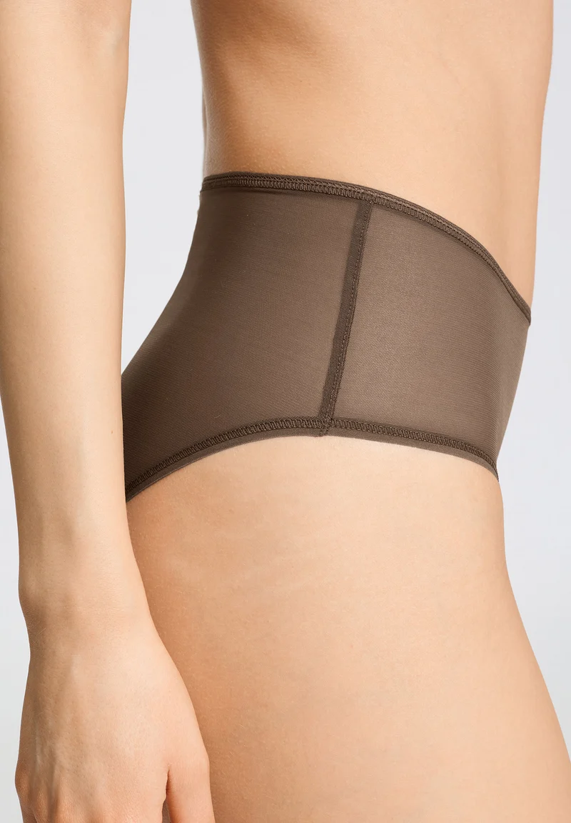 Smooth Illusion Maxi Briefs | natural teak 070845-072768