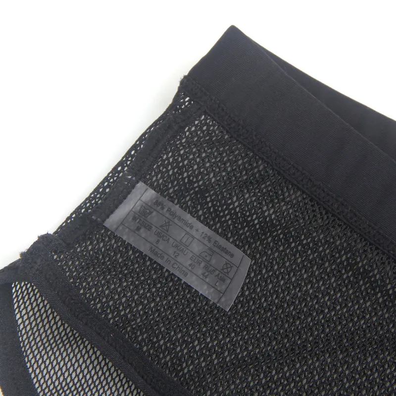 Sexy Schwarze Mesh Panty mit offenem Rücken, 88% Polyamid, 12% Elastan, transparent